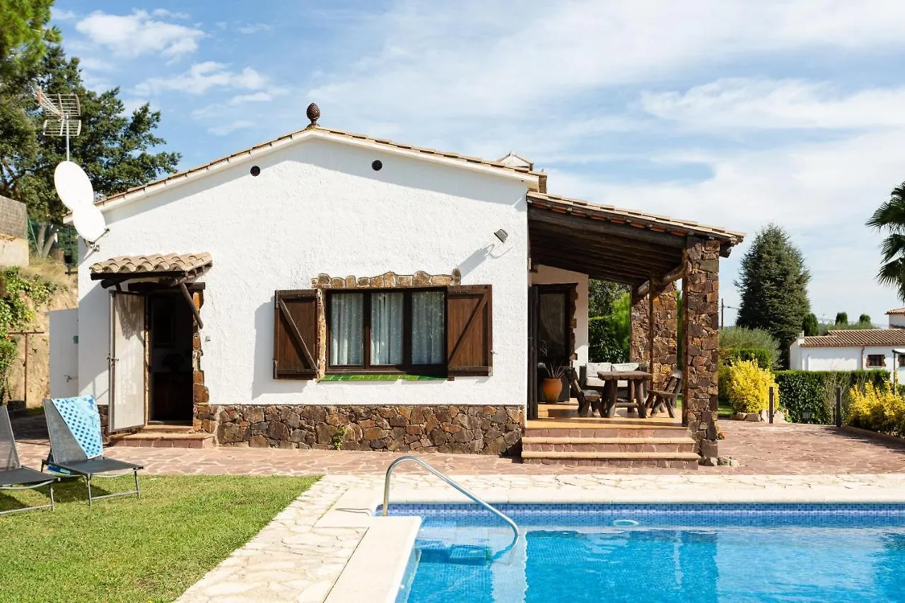 Villa With Great Mountain Views Calonge