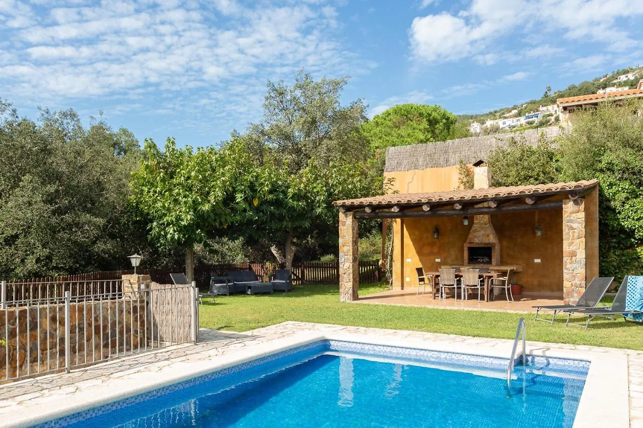 Villa With Great Mountain Views Calonge
