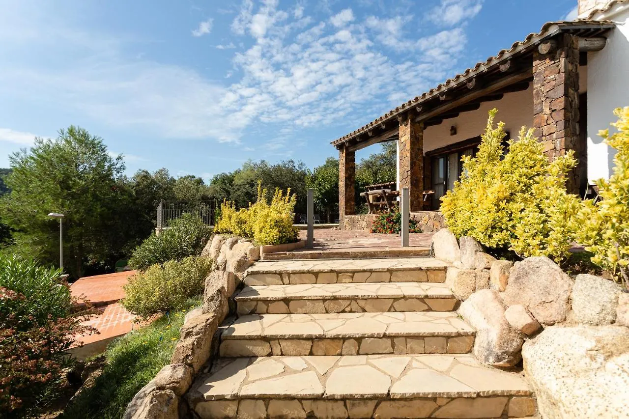 Villa With Great Mountain Views Calonge